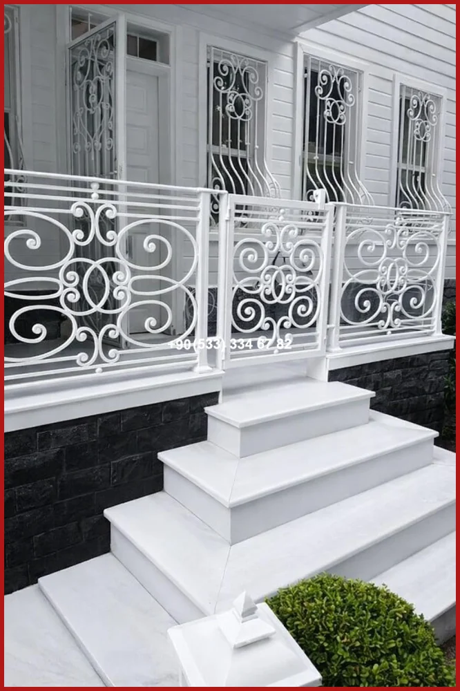 Balkon Korkulukları