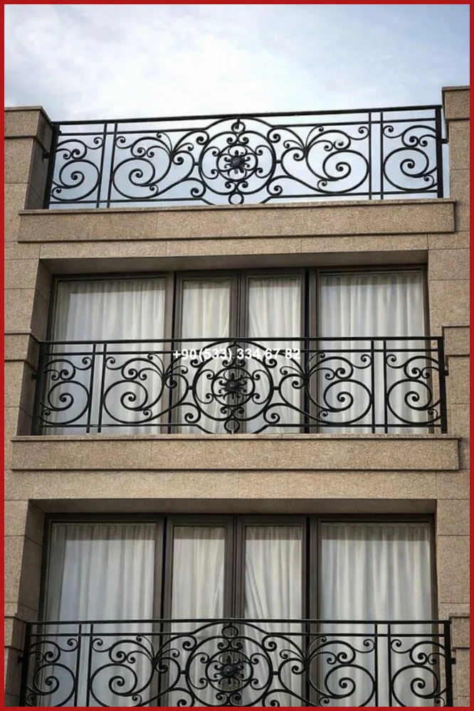 Balkon Korkulukları