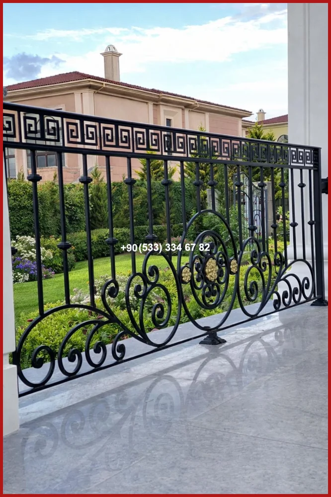 Balkon Korkulukları